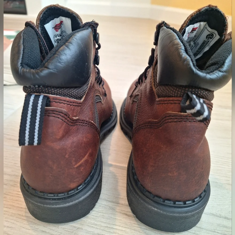 Red Wing Shoes nwot red